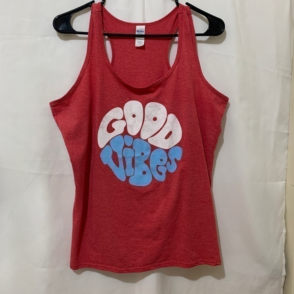 3/$35❤️good vives tank top size L